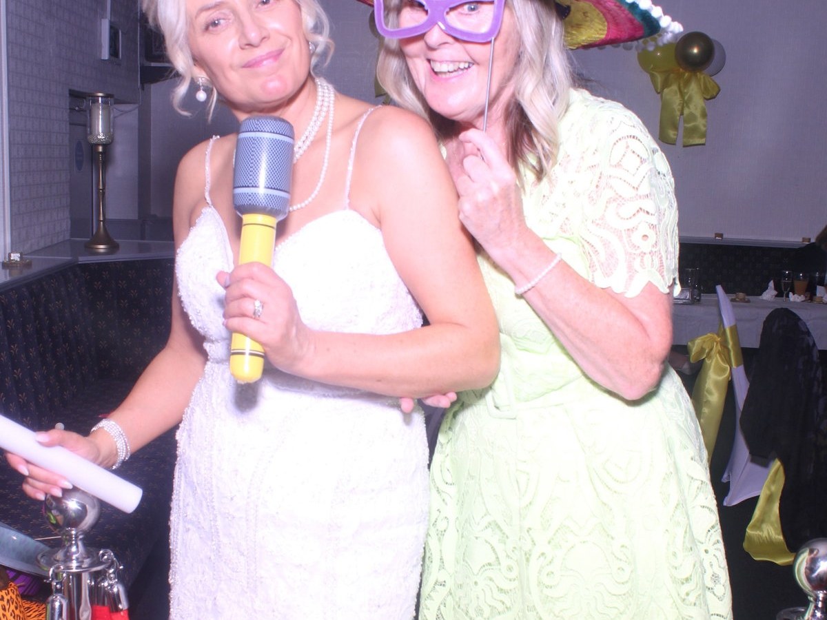 David & Susan's Wedding event gallery cover photo