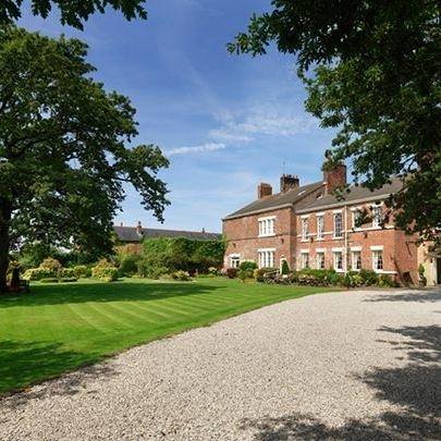 Singleton Lodge Country House